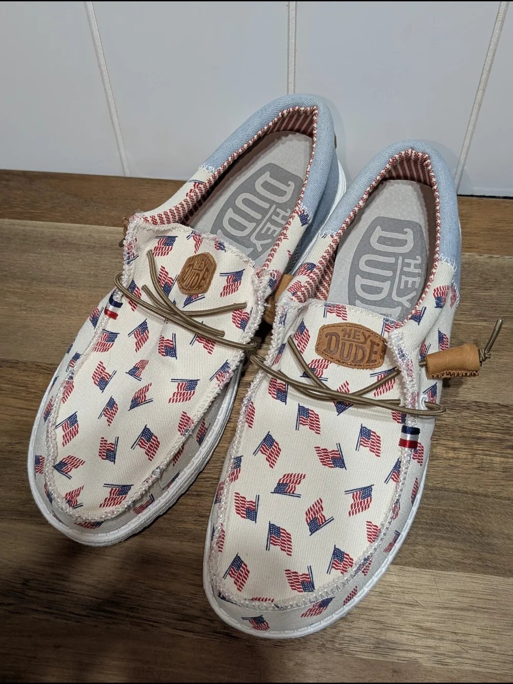 NWOT Hey Dude Wally Americana Flag Unisex M7/W9 Slip On Shoes Patriotic Summer